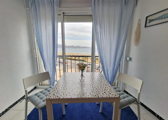 Karina Beach-6 Empuriabrava