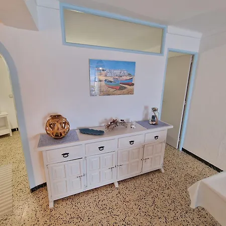 Karina Beach-6 * Empuriabrava