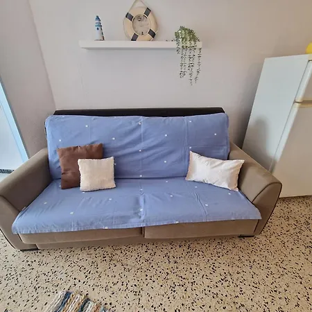 Apartament Karina Beach-6 *