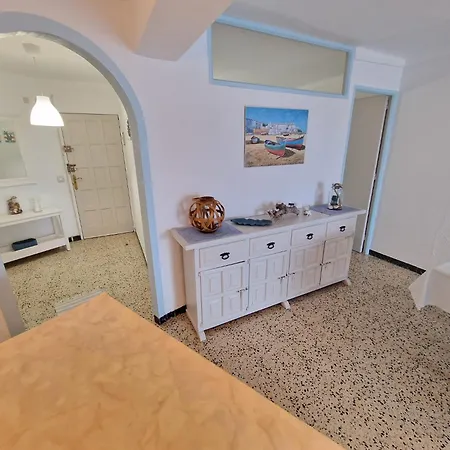 Karina Beach-6 Apartment Empuriabrava