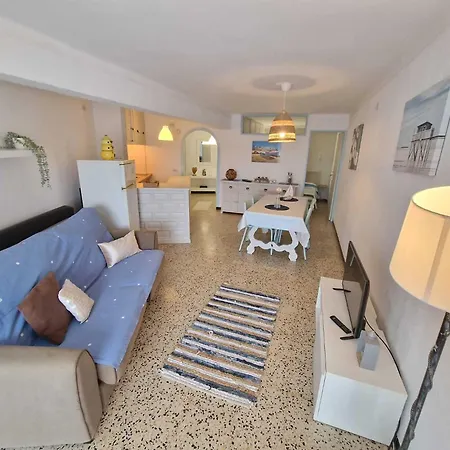 Karina Beach-6 * Empuriabrava
